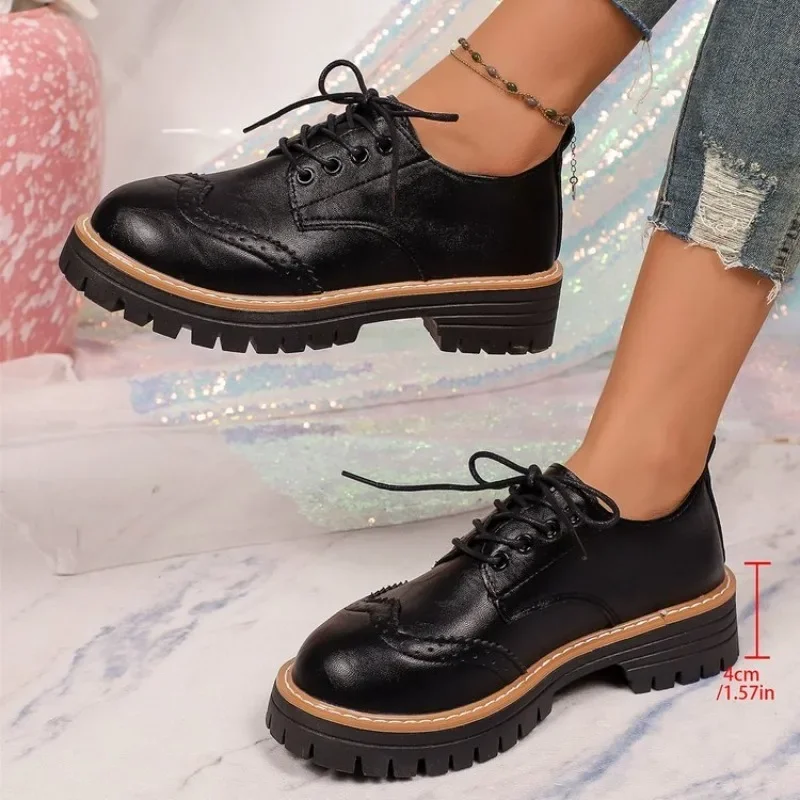 Klassische Plateau-Oxford-Schu – Oxford Lace Up Women Bewertung und Preis